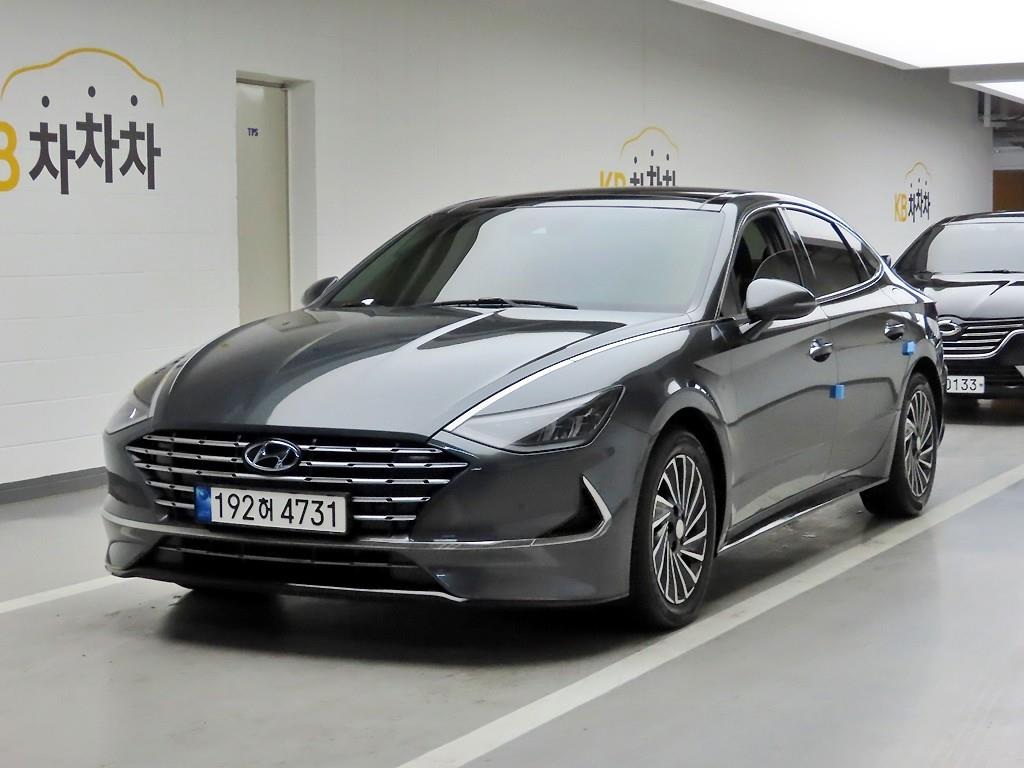 HYUNDAI Sonata - Vista 2