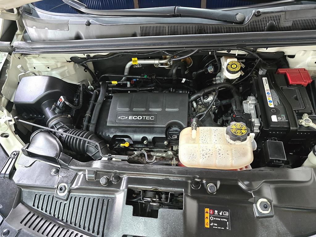 Chevrolet Trax 2018 Blanco - Importación desde Corea - HF Imports Iquique - Foto 20