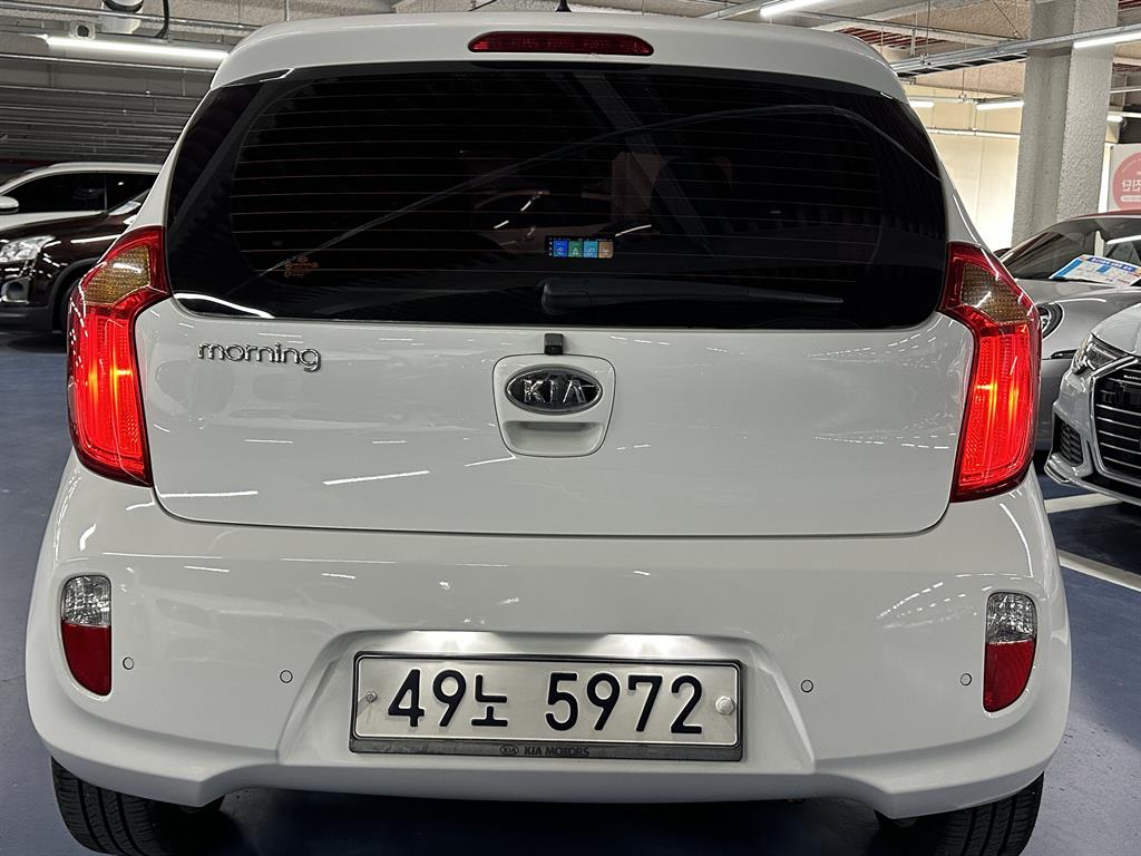 KIA Morning - Vista 4