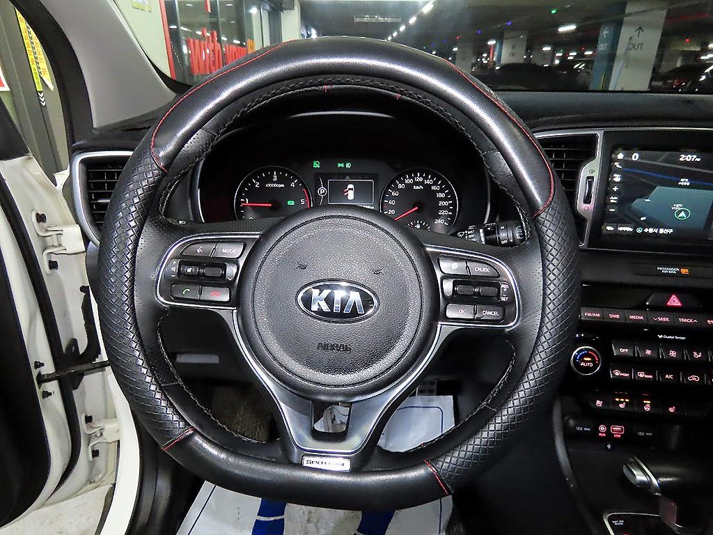 KIA Sportage - Vista 8