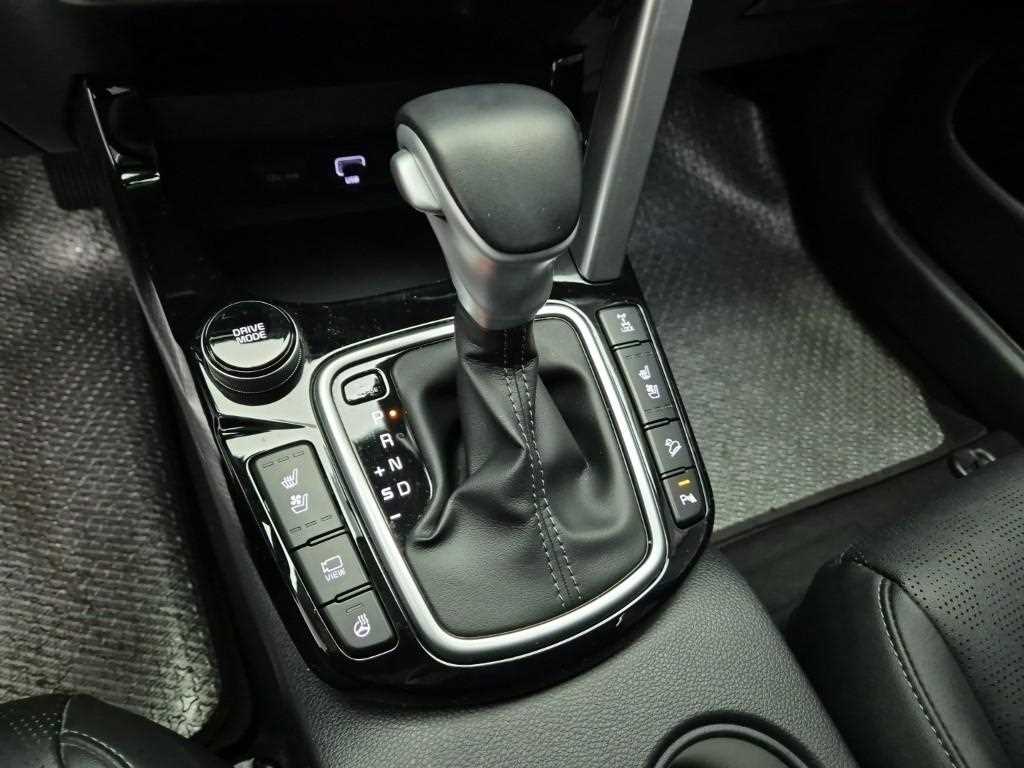 KIA Seltos - Vista 8