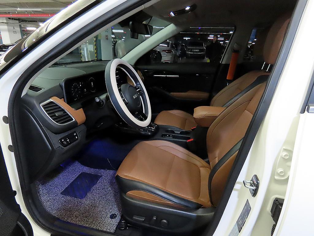 KIA Seltos - Vista 6