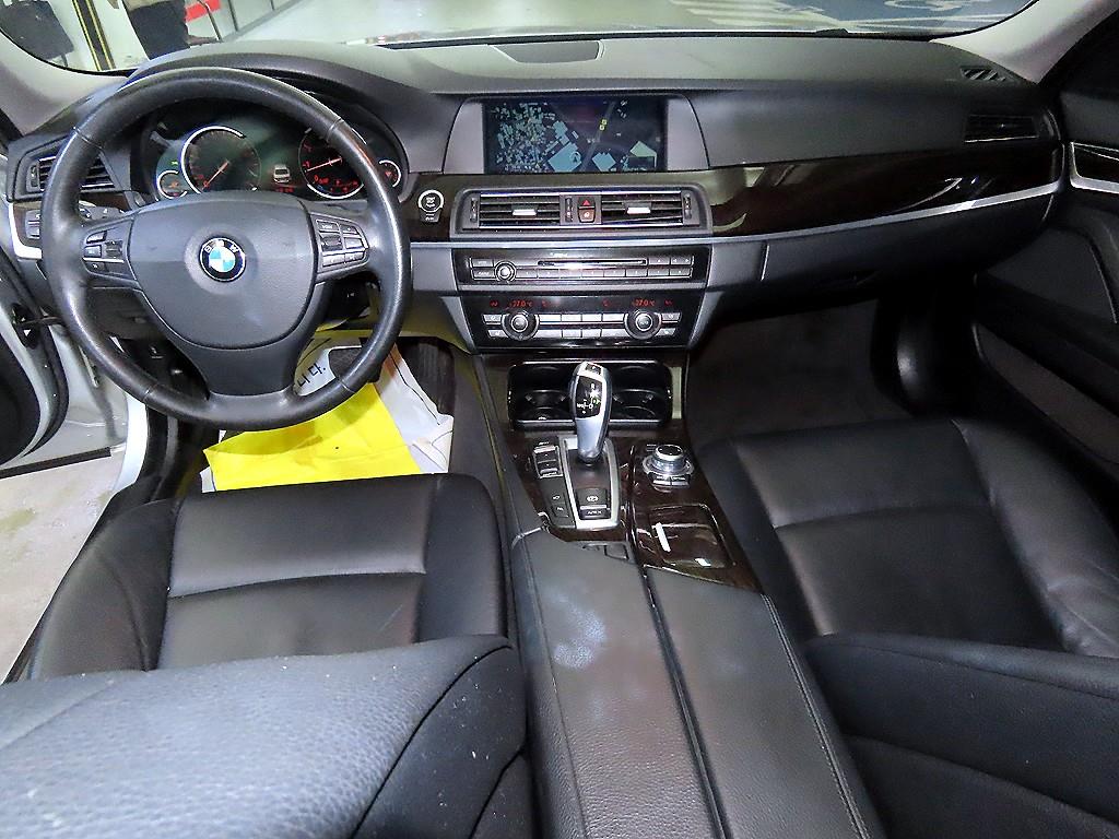 BMW 5 Series - Vista 10