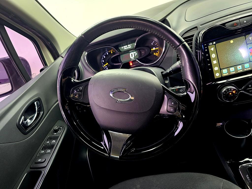 SAMSUNG QM3 - Vista 11