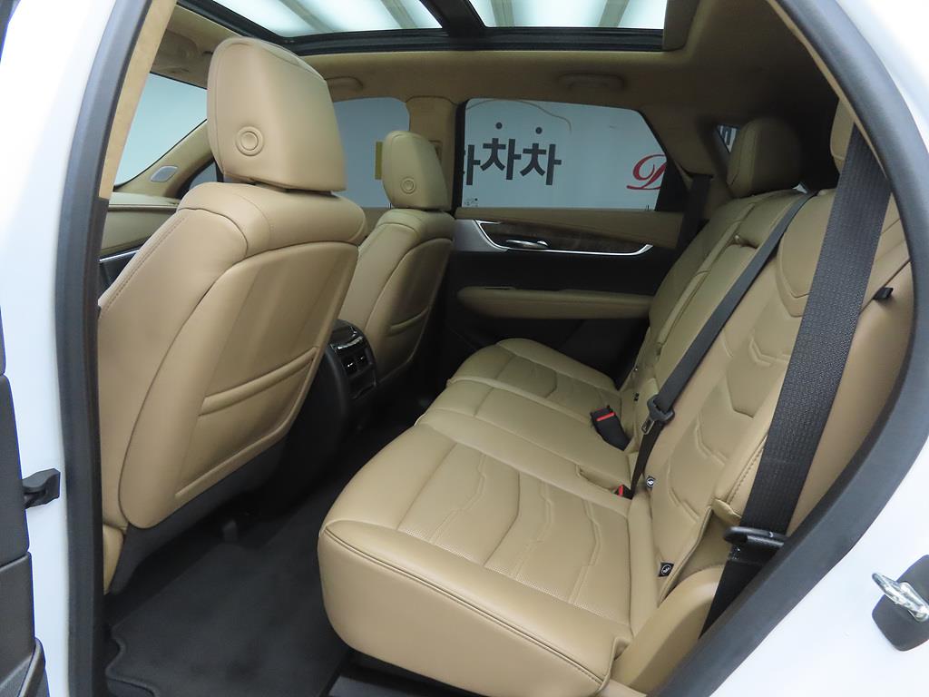 Cadillac XT5 - Vista 6