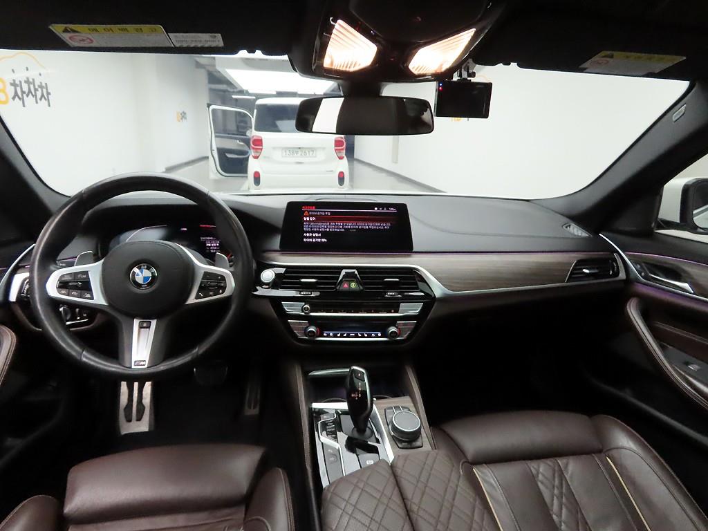 BMW 5 Series - Vista 6
