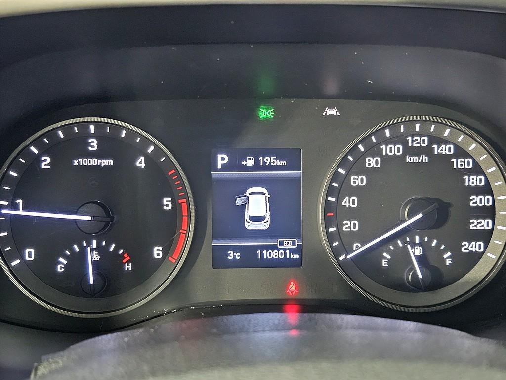 HYUNDAI Tucson - Vista 7