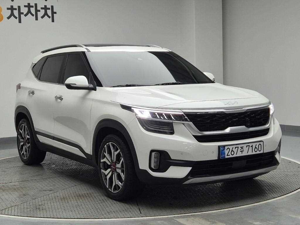 KIA Seltos - Vista 4