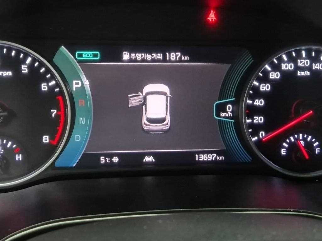 KIA Seltos - Vista 6