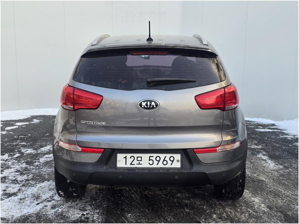 KIA Sportage - Vista 4