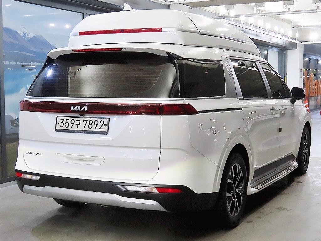 KIA Carnival - Vista 4