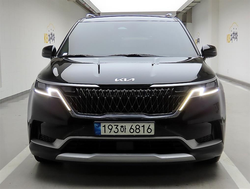 KIA Carnival 2022 Negro - Importación desde Corea - HF Imports Iquique - Foto 1