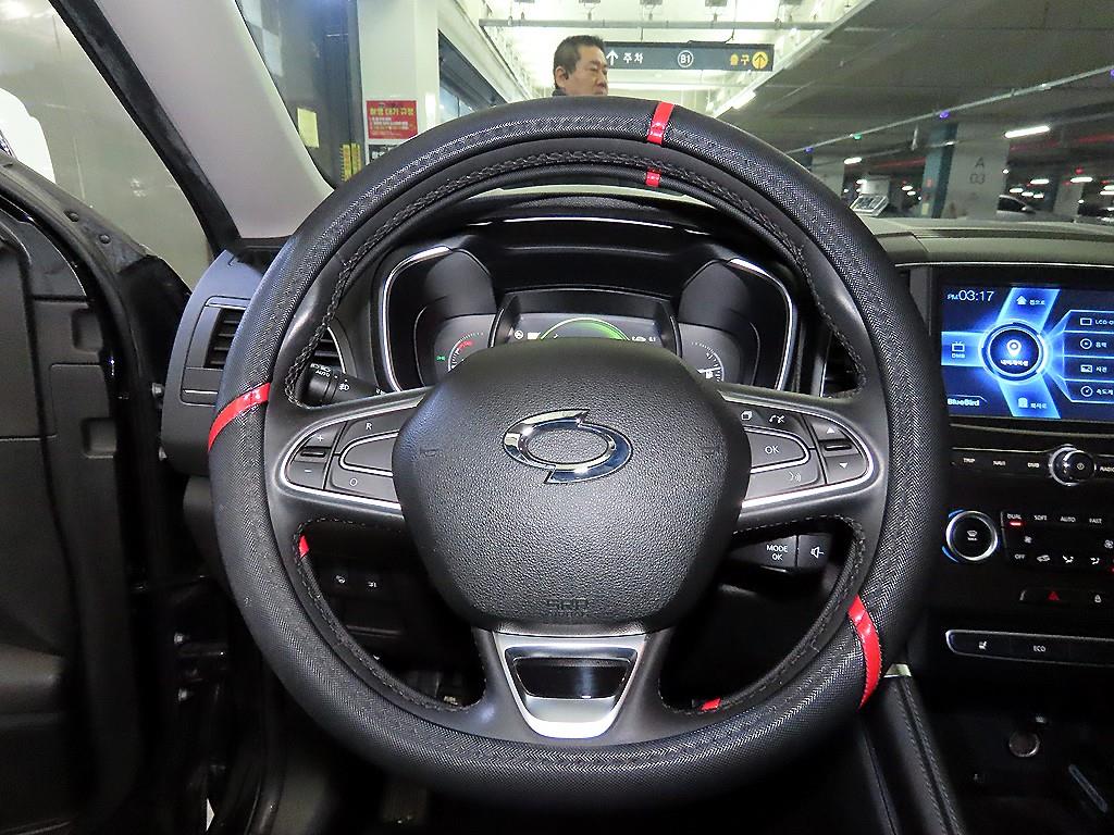 SAMSUNG QM6 - Vista 8