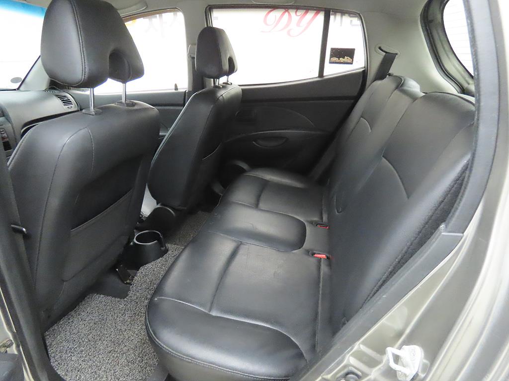 KIA Morning - Vista 8