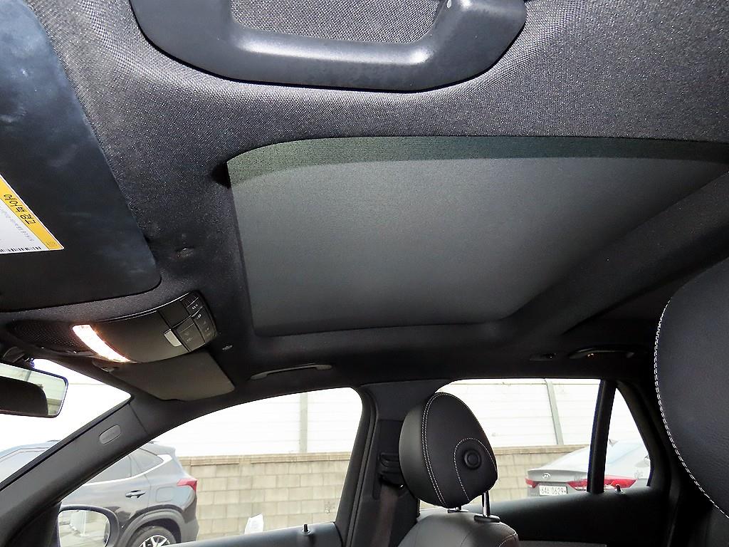 Mercedes Benz GLC Class 2020 Negro - Importación desde Corea - HF Imports Iquique - Foto 17