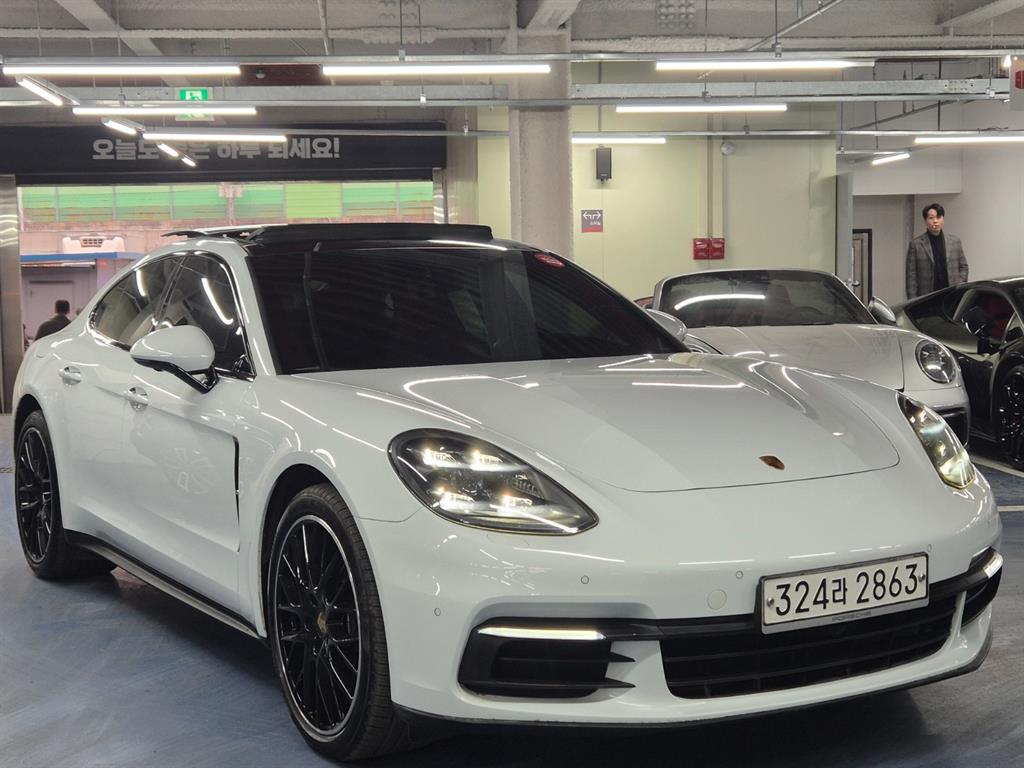 Porsche Panamera 2020 Blanco - Importación desde Corea - HF Imports Iquique - Foto 1