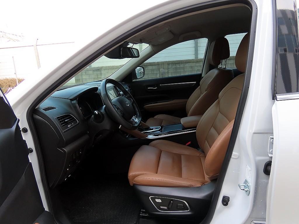 SAMSUNG QM6 - Vista 5