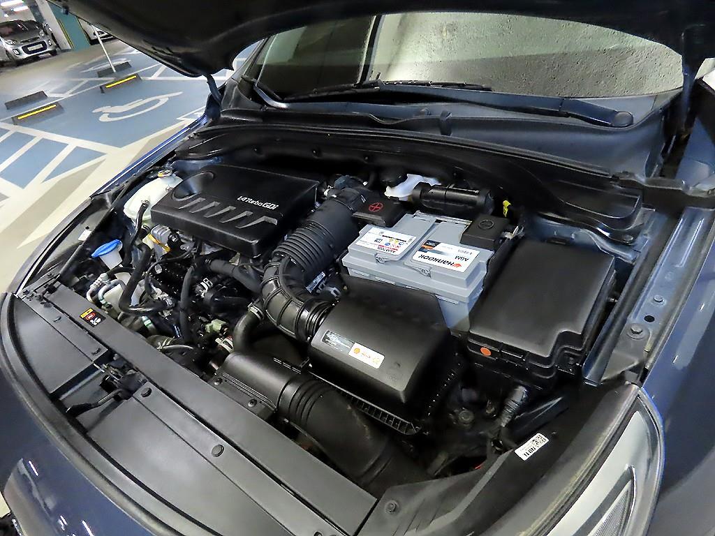 HYUNDAI i30 2018 Gris - Importación desde Corea - HF Imports Iquique - Foto 18