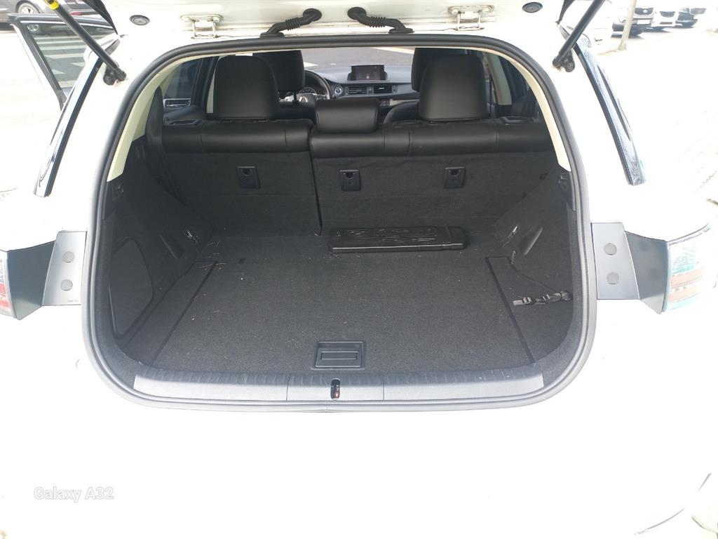 Lexus CT 2017 Blanco - Importación desde Corea - HF Imports Iquique - Foto 17