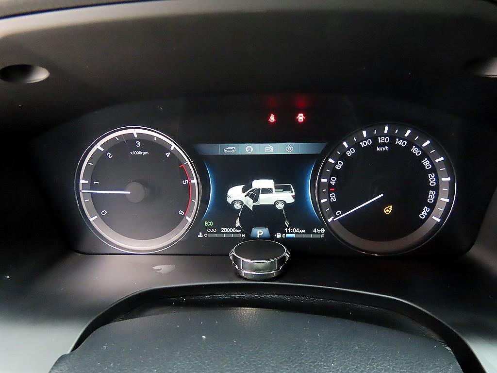 Ssangyong Rexton - Vista 9