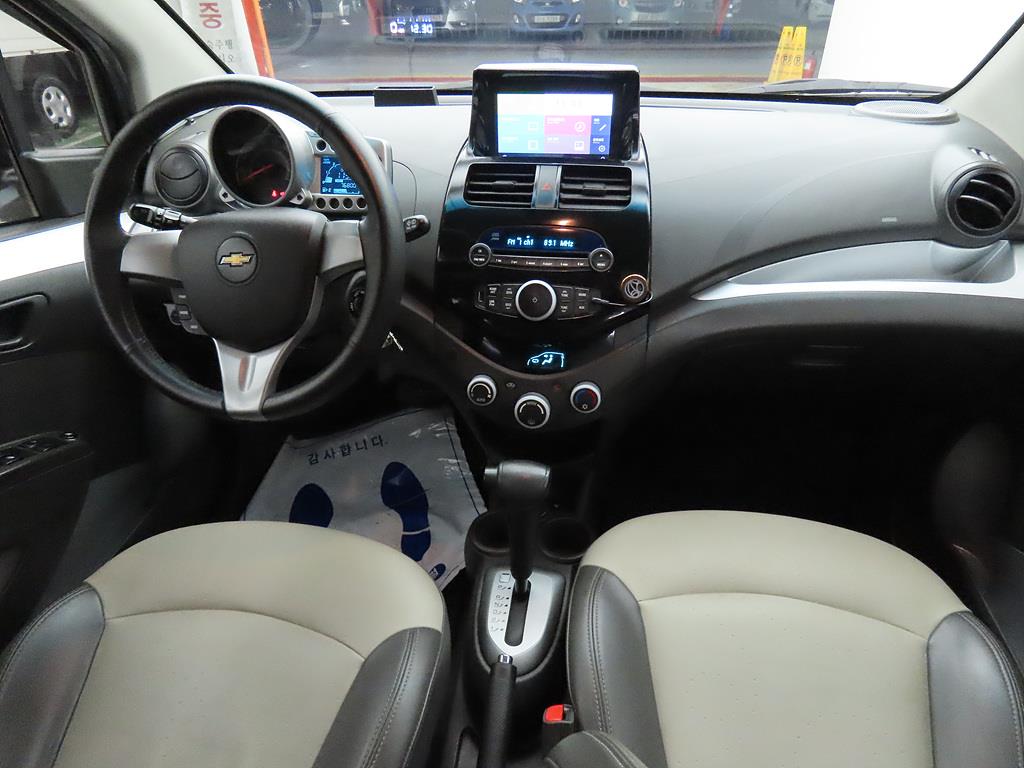 Chevrolet Spark - Vista 5