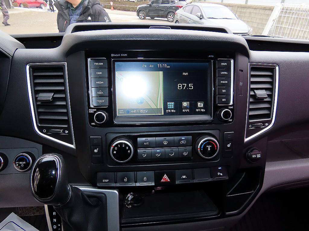 HYUNDAI Solati 2017 Negro - Importación desde Corea - HF Imports Iquique - Foto 15