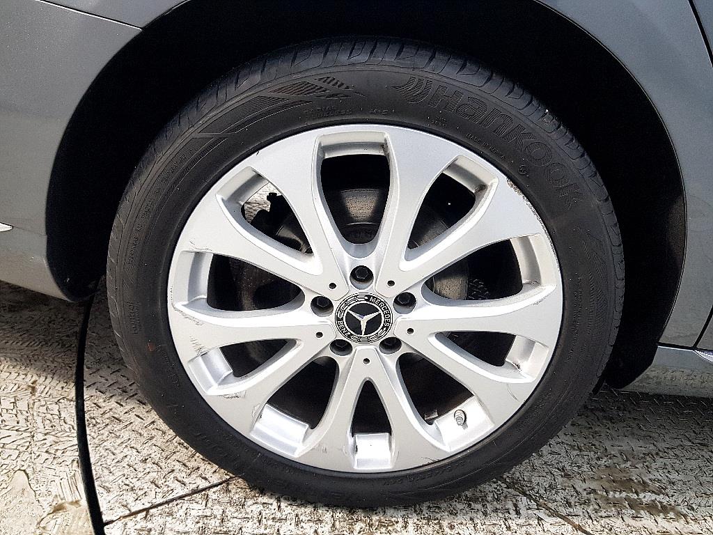 Mercedes Benz E class 2018 Gris - Importación desde Corea - HF Imports Iquique - Foto 20