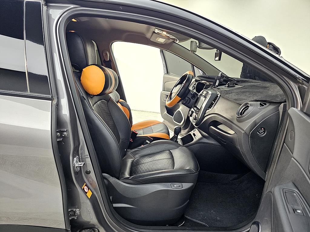 SAMSUNG QM3 - Vista 11