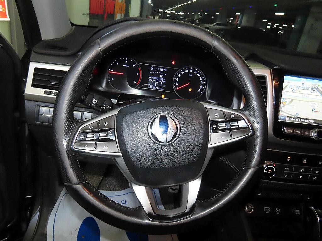 Ssangyong Rexton - Vista 8