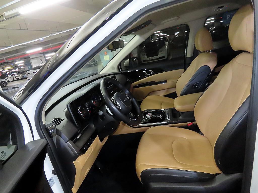 KIA Carnival - Vista 6