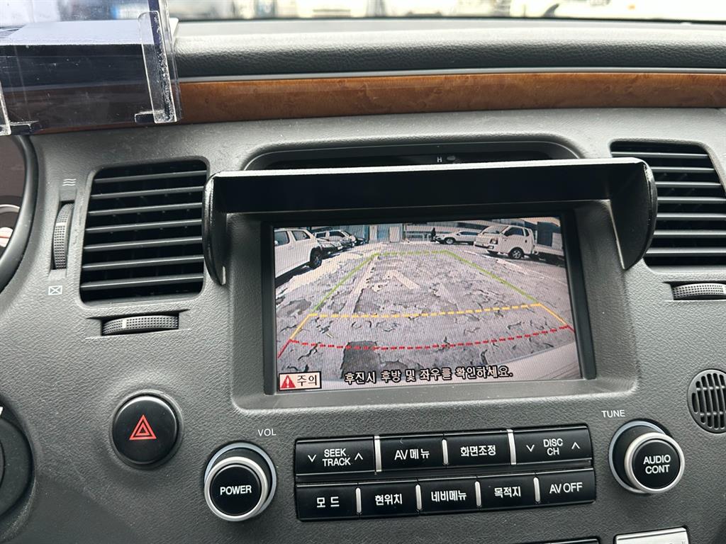 HYUNDAI Grandeur - Vista 11