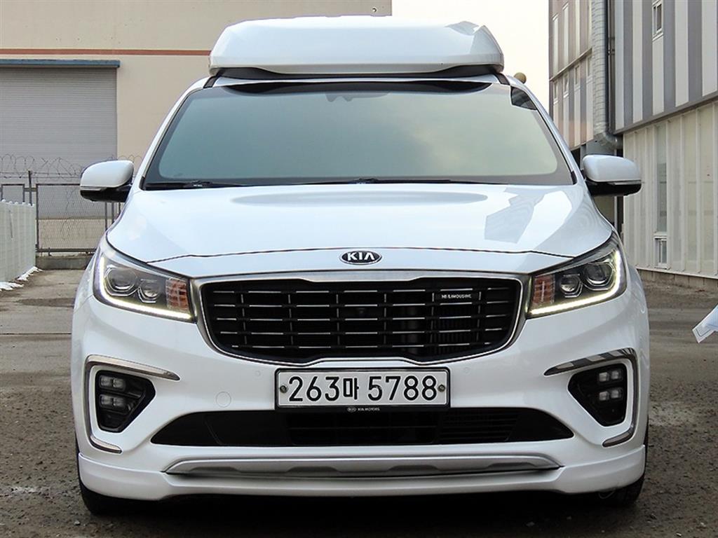 KIA Carnival 2020 Blanco - Importación desde Corea - HF Imports Iquique - Foto 1