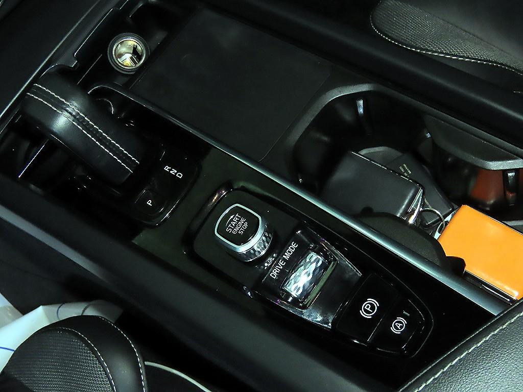 Volvo XC60 - Vista 12