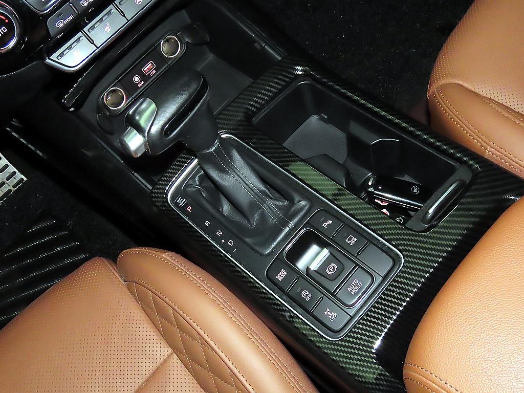 KIA Sorento - Vista 12