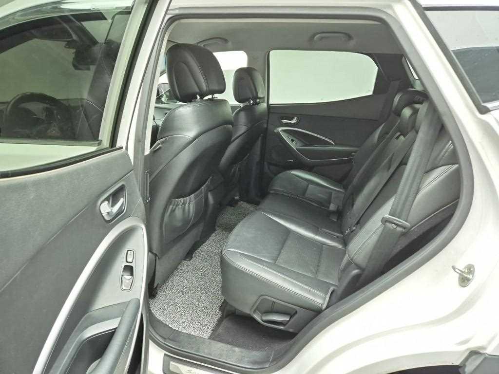 HYUNDAI Santa Fe - Vista 12