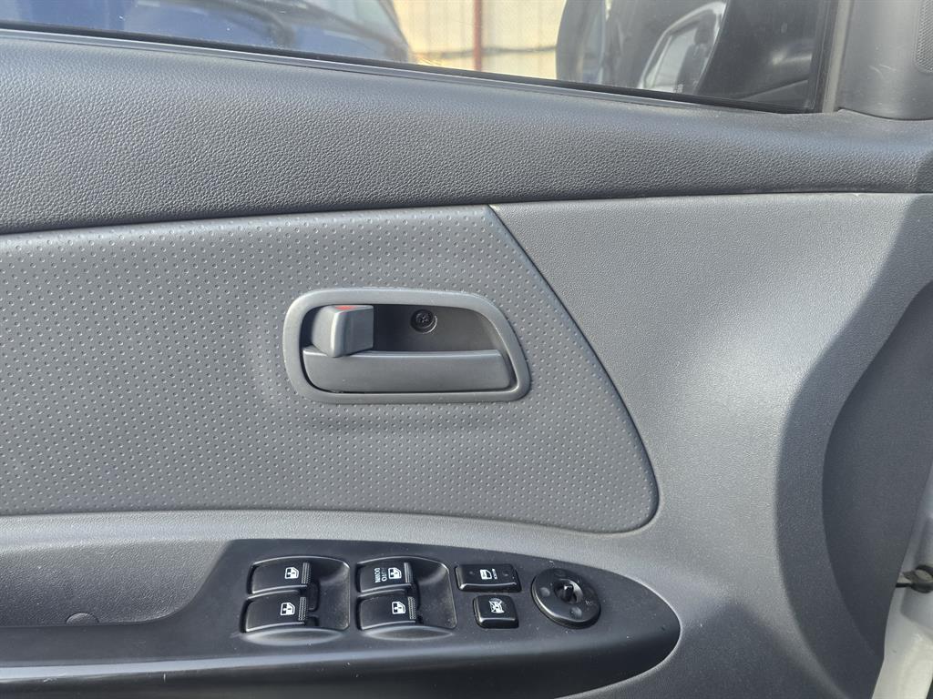 KIA Pride - Vista 11