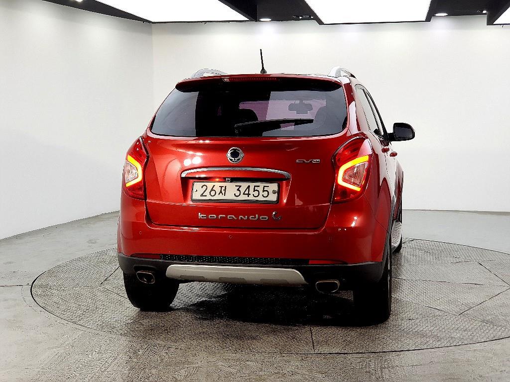 Ssangyong Korando - Vista 3