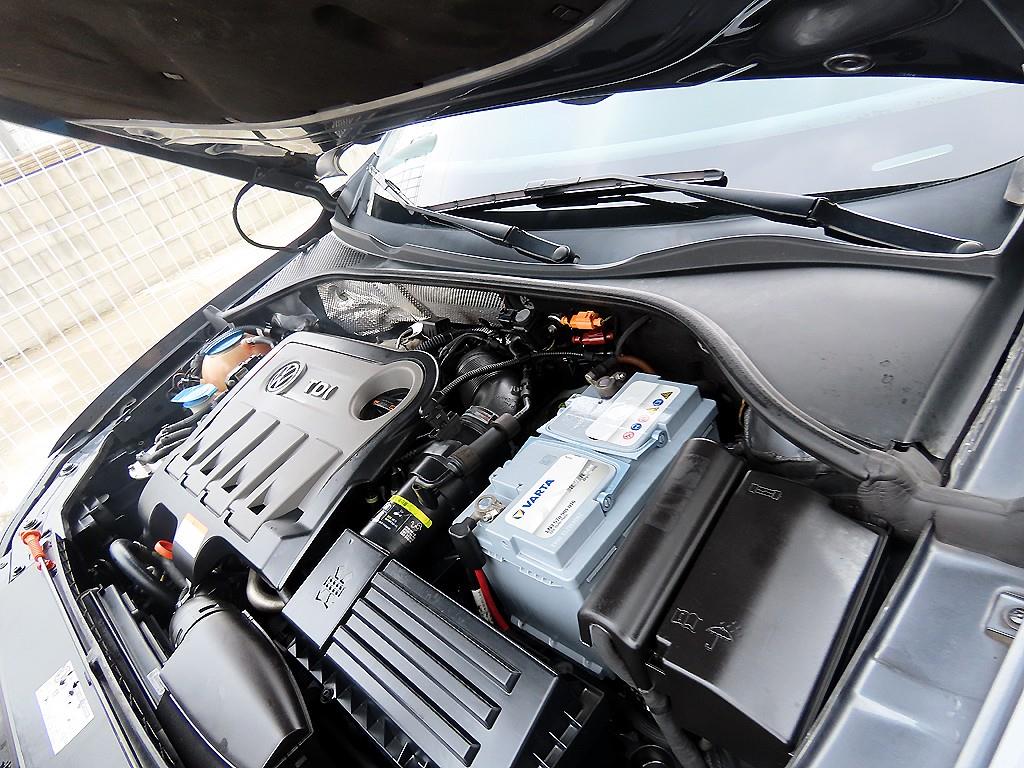 Volkswagen Passat 2013 Gris - Importación desde Corea - HF Imports Iquique - Foto 17