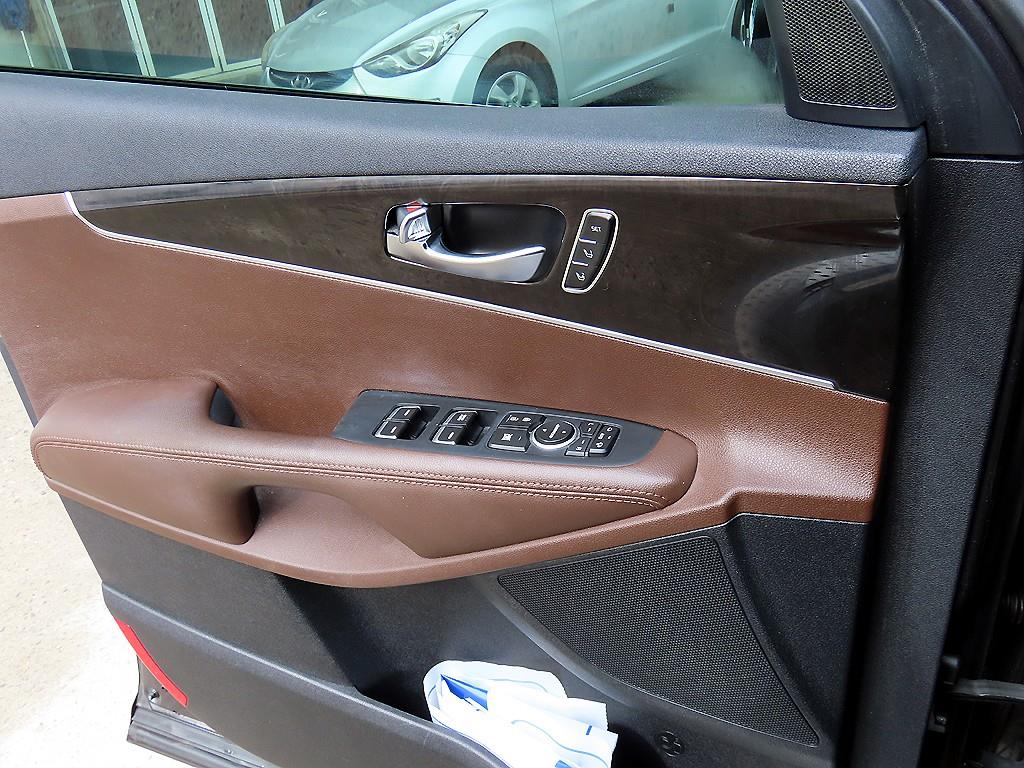 KIA Sorento - Vista 11