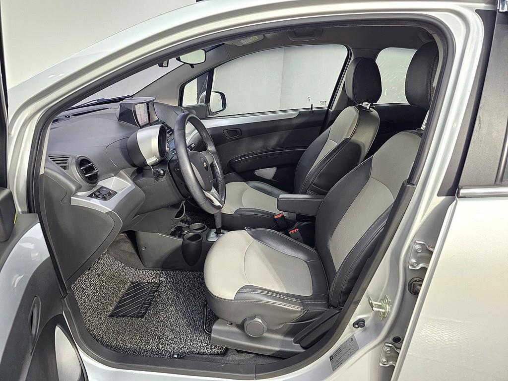 Chevrolet Spark - Vista 8