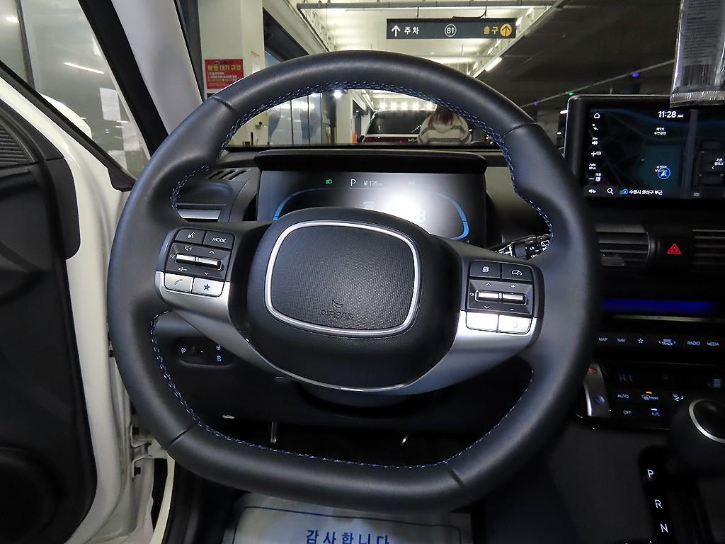 HYUNDAI Casper - Vista 8