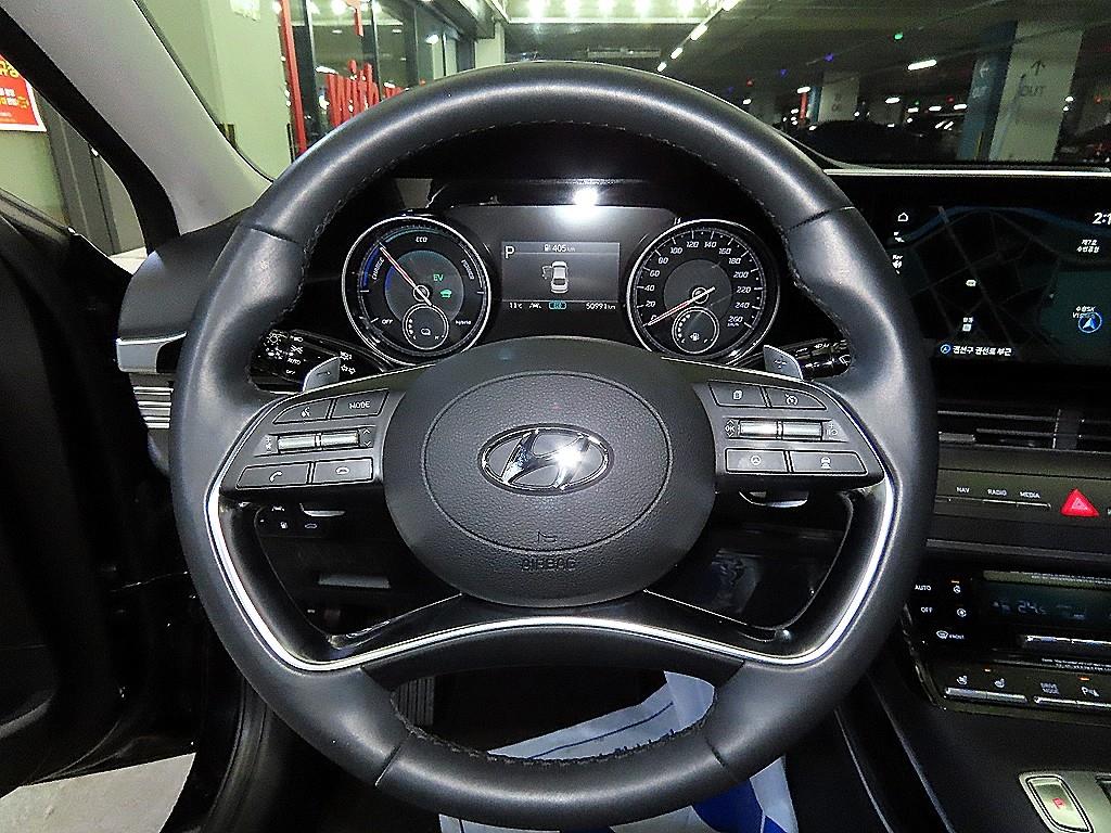 HYUNDAI Grandeur - Vista 8