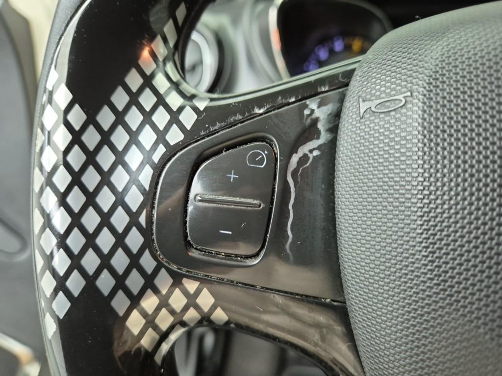 SAMSUNG QM3 2015 Blanco - Importación desde Corea - HF Imports Iquique - Foto 15