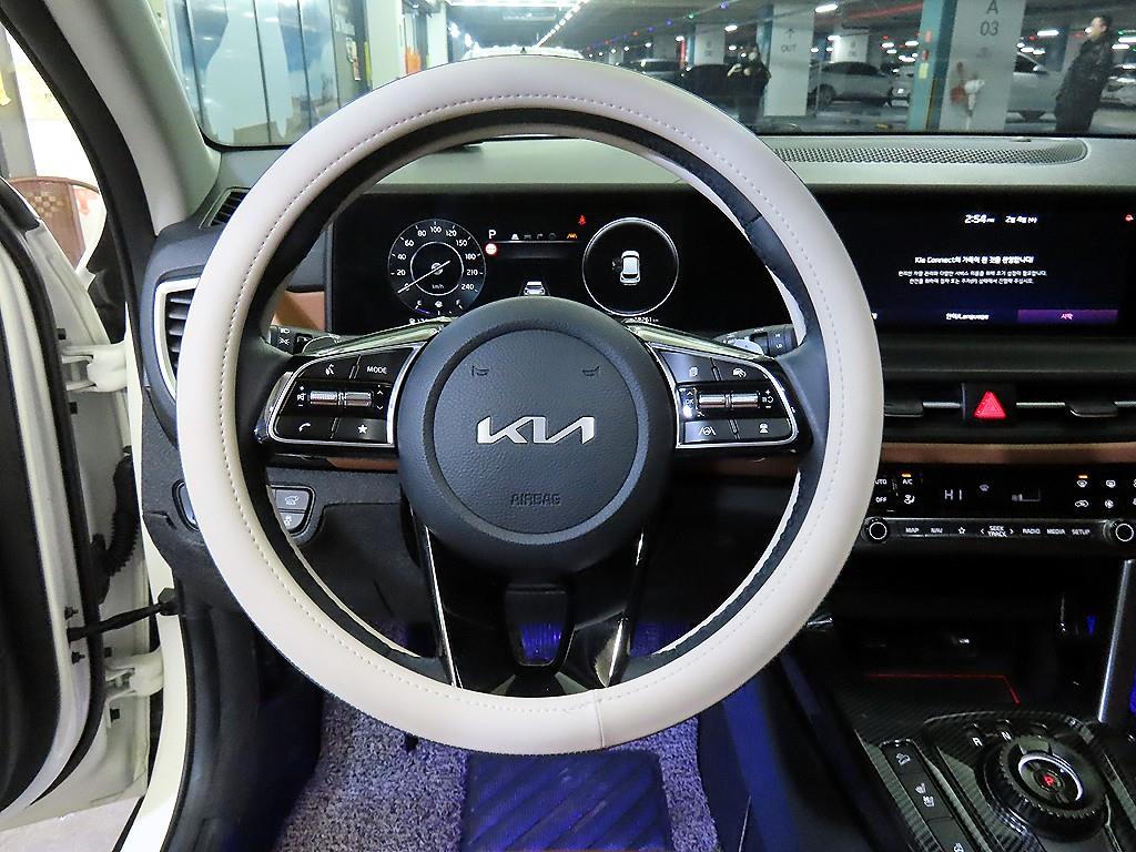 KIA Seltos - Vista 8