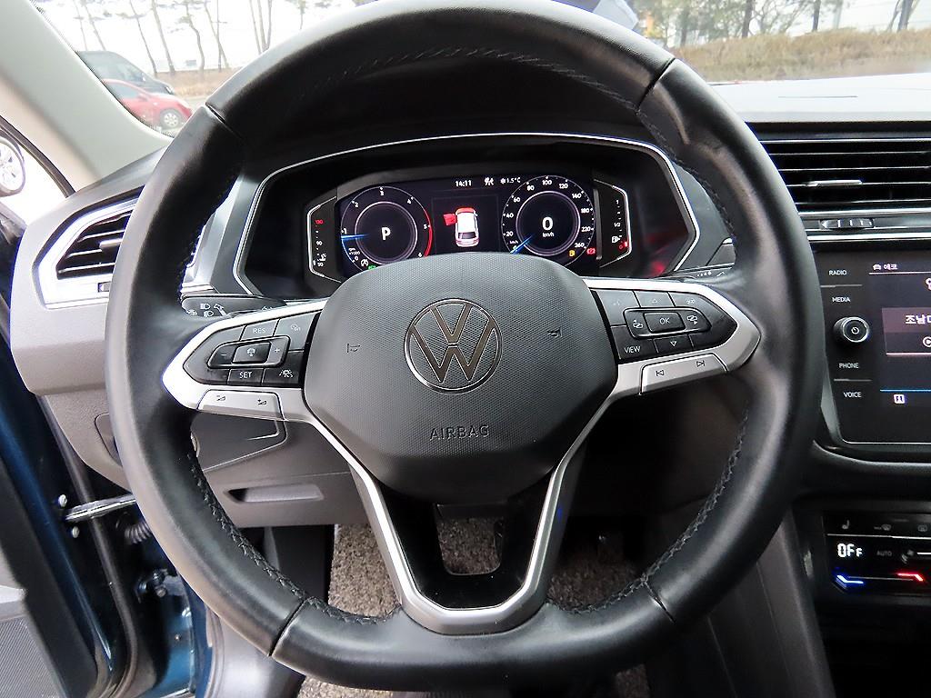 Volkswagen Tiguan - Vista 8