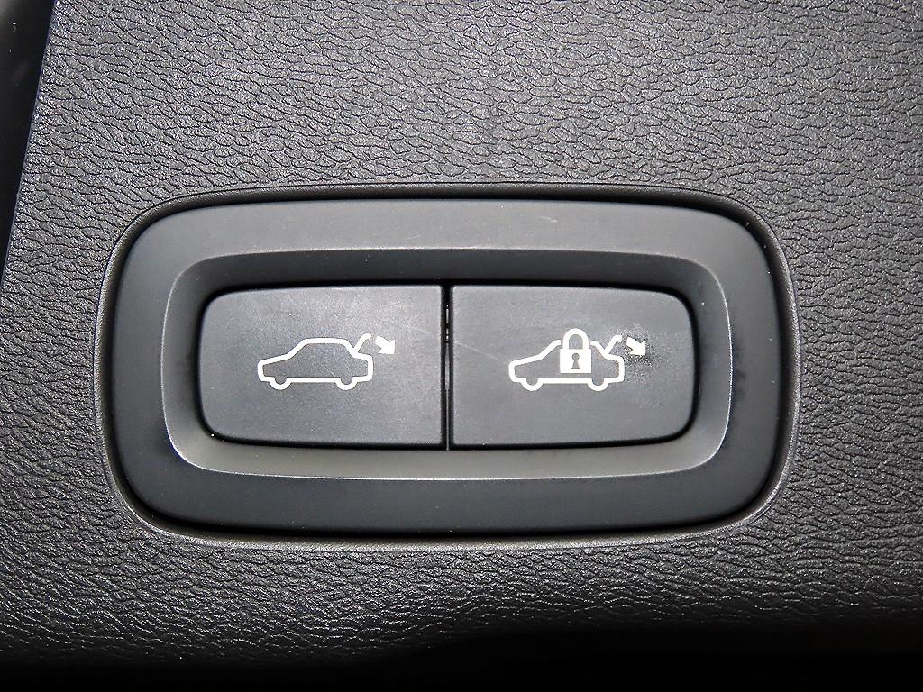 Volvo XC60 2021 Blanco - Importación desde Corea - HF Imports Iquique - Foto 15