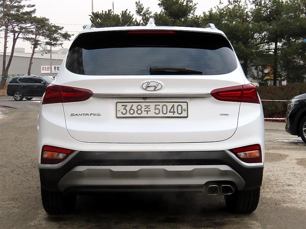 HYUNDAI Santa Fe - Vista 4
