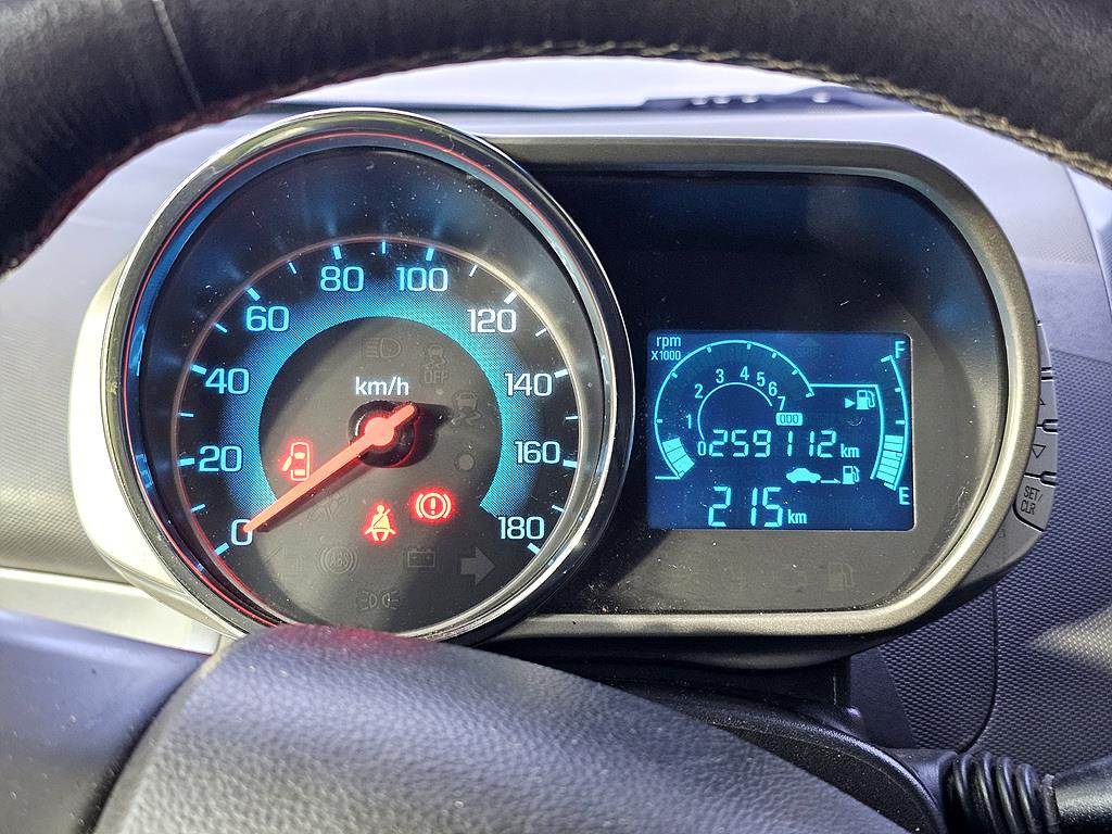 Chevrolet Spark - Vista 7