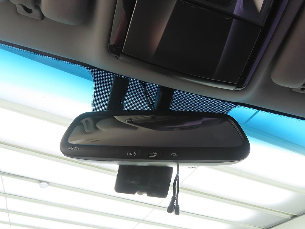 HYUNDAI Grandeur - Vista 12