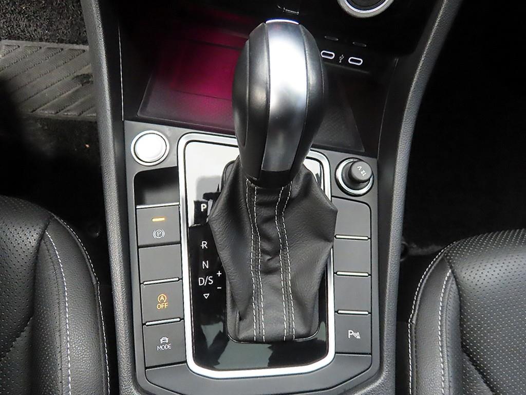 Volkswagen Jetta - Vista 10